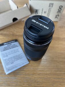 カメラ レンズ M.ZUIKO 75-300